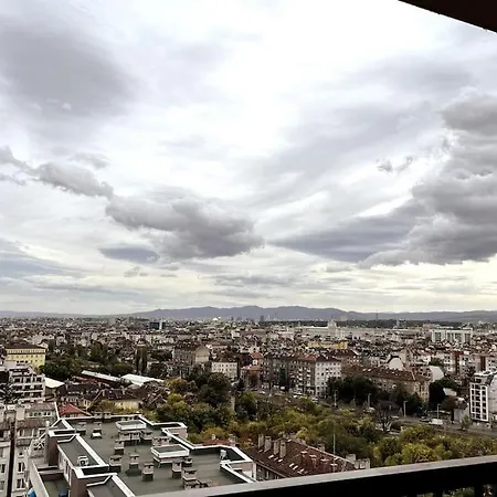 New With A Great View דירה